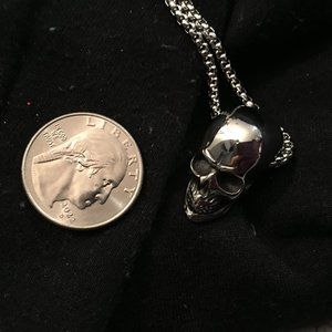 Men's Small Skull Pendant Necklace Chrome - New  Drawer 5